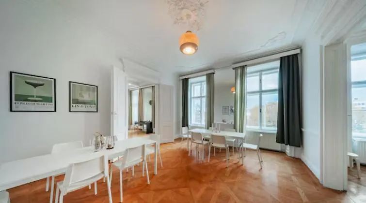 Vienna 1St District Retreat Apartment