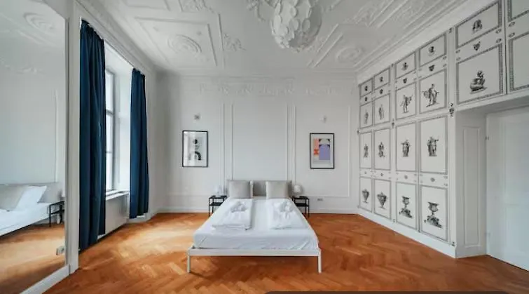 Vienna 1St District Retreat Apartment