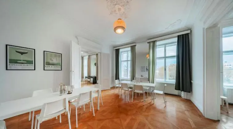 Vienna 1St District Retreat Apartment